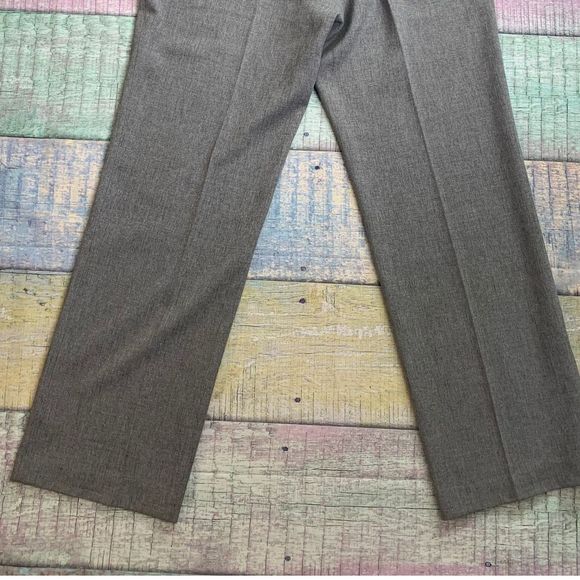 KASPER WOMAN'S SZ 12 PRE-OWNED GRAY  SUIT SET - Picture 12 of 12